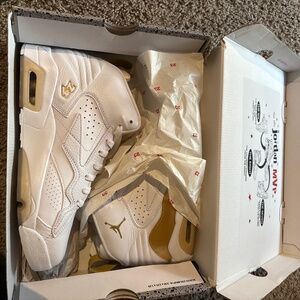 WMNS JORDAN MVP